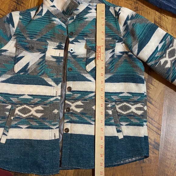 Aztec Patterned youth Jacket - Picture 4 of 6